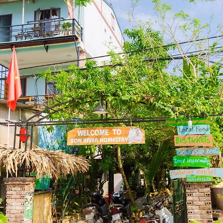 Son River Homestay Фонгня Экстерьер фото