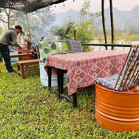 Son River Homestay Фонгня Экстерьер фото