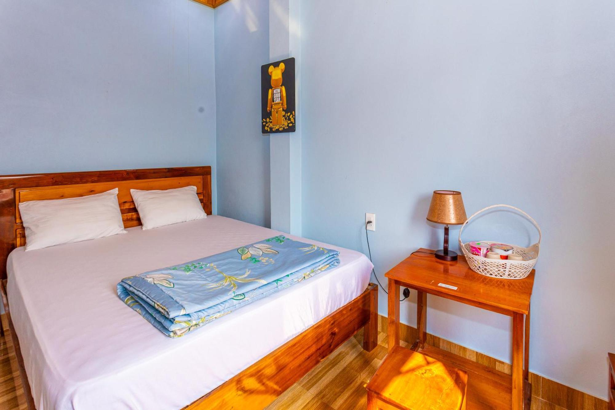 Son River Homestay Фонгня Экстерьер фото
