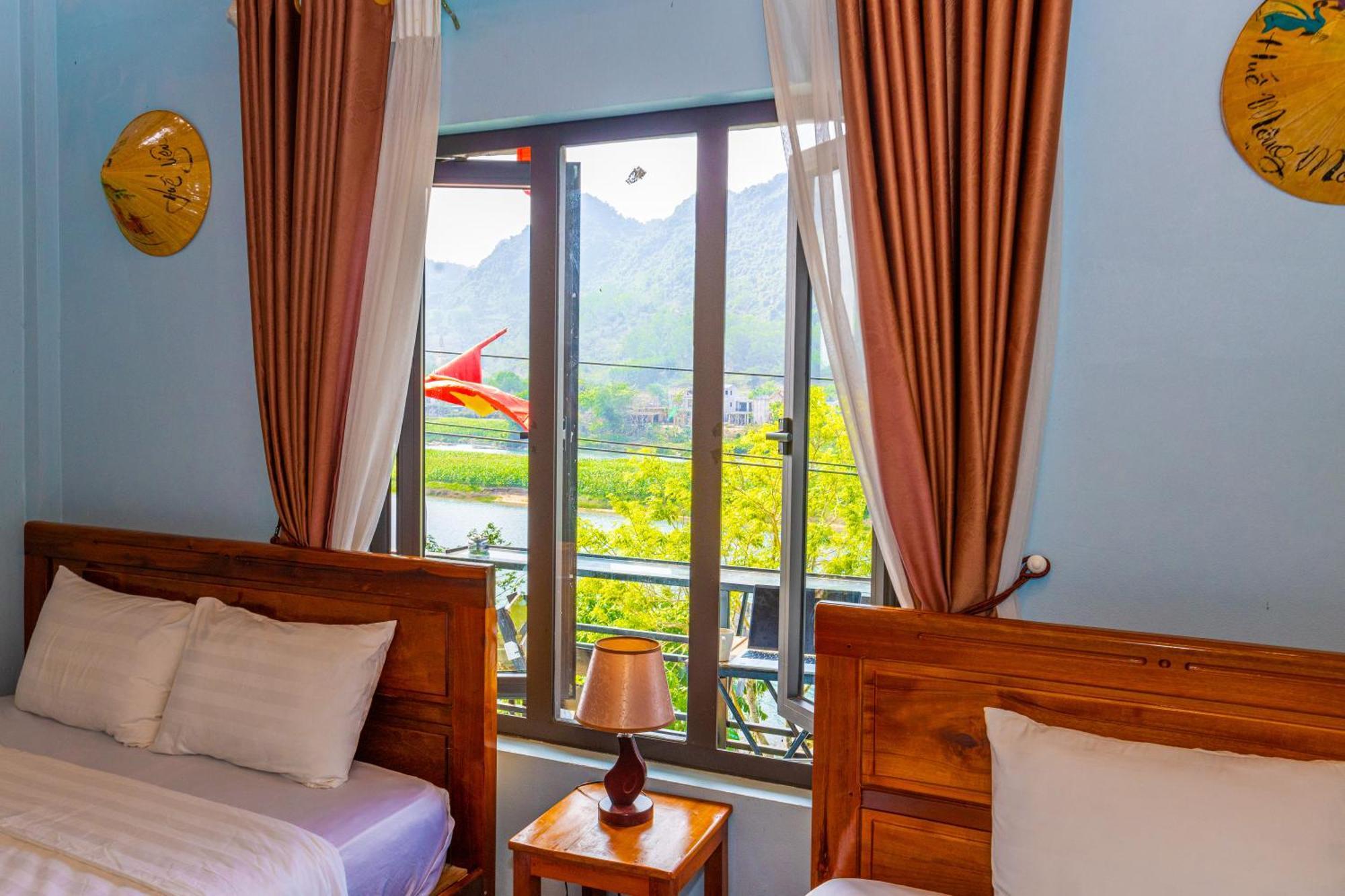 Son River Homestay Фонгня Экстерьер фото
