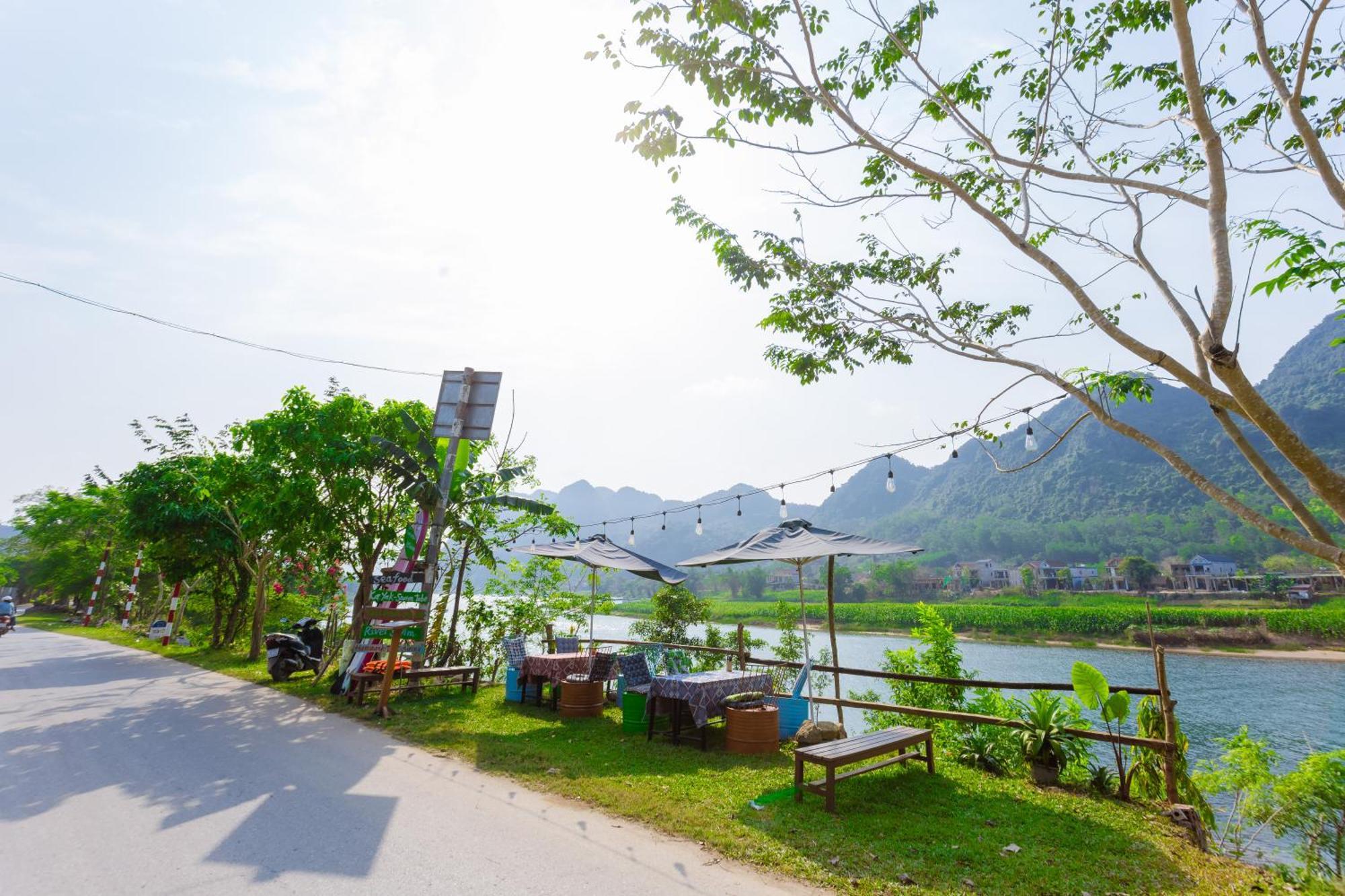Son River Homestay Фонгня Экстерьер фото